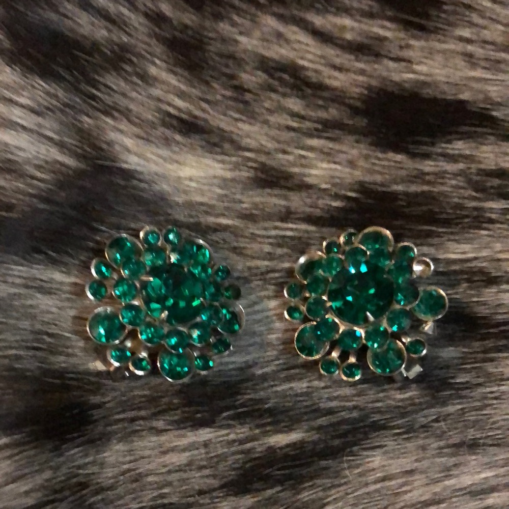 Vintage Coro stamped emerald green clip on earrings